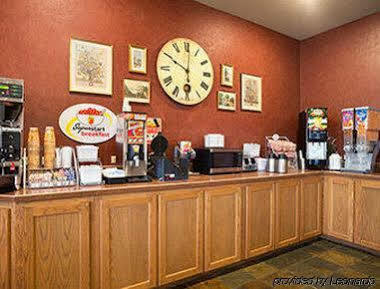Super 8 By Wyndham Hotel Troy